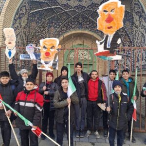 شرکت در مراسم راهپیمایی 22 بهمن